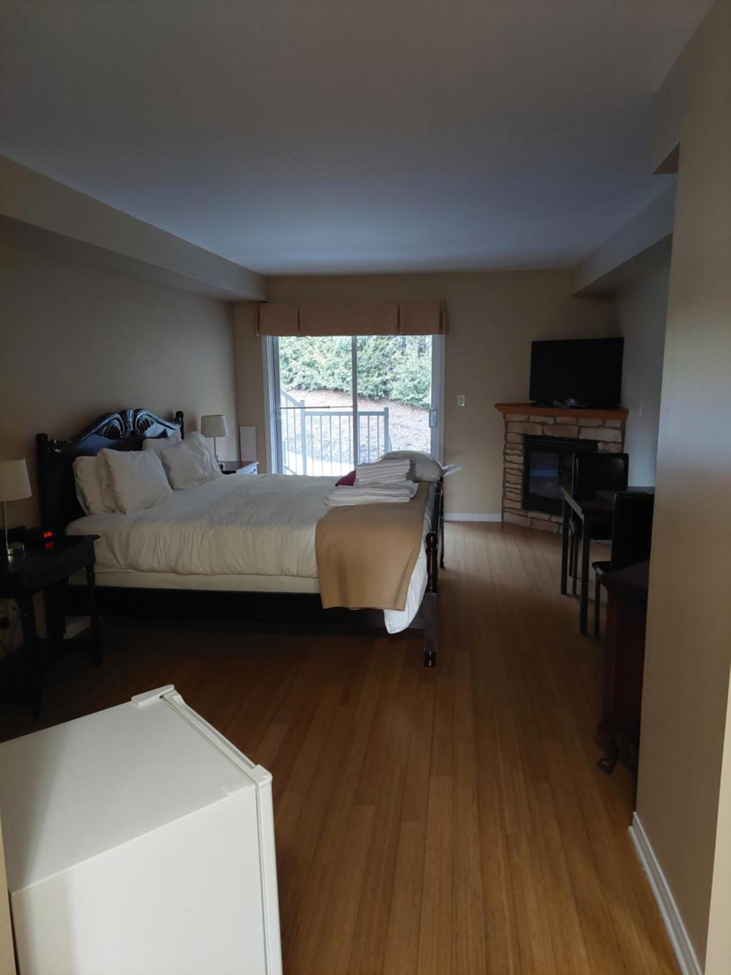 Studio-Hotel Villegiature Saint-Sauveur Piedmont Eksteriør bilde