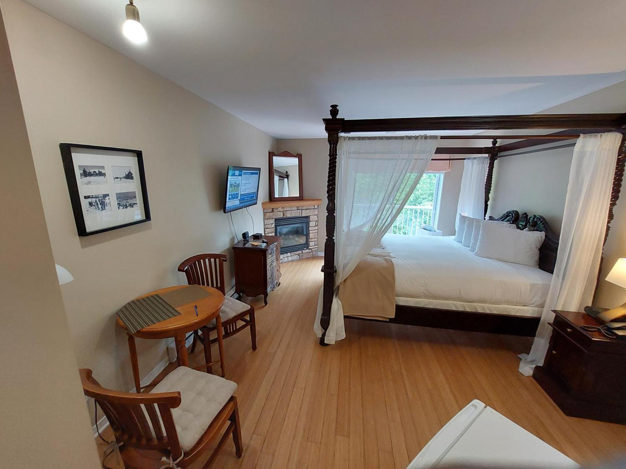 Studio-Hotel Villegiature Saint-Sauveur Piedmont Eksteriør bilde