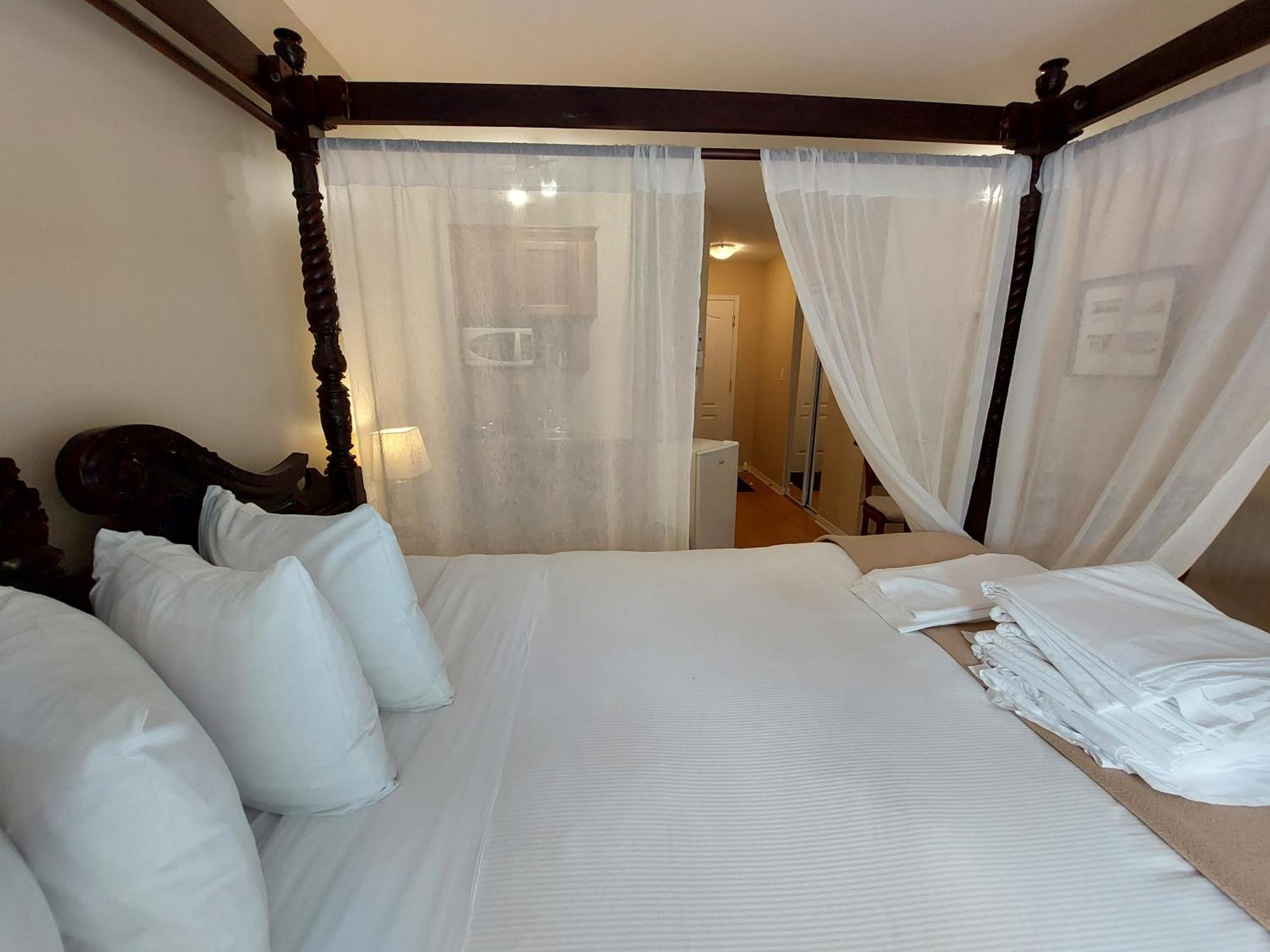 Studio-Hotel Villegiature Saint-Sauveur Piedmont Eksteriør bilde